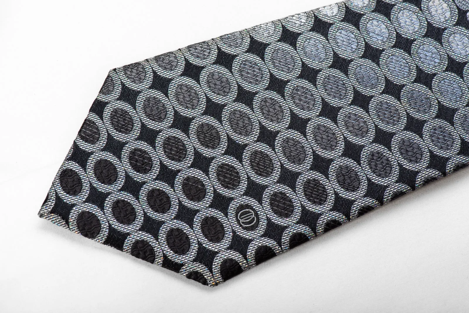Tandy Men's Crystal Rhinestone Silk Necktie Silver Geometric On Black With Silver Sparkles