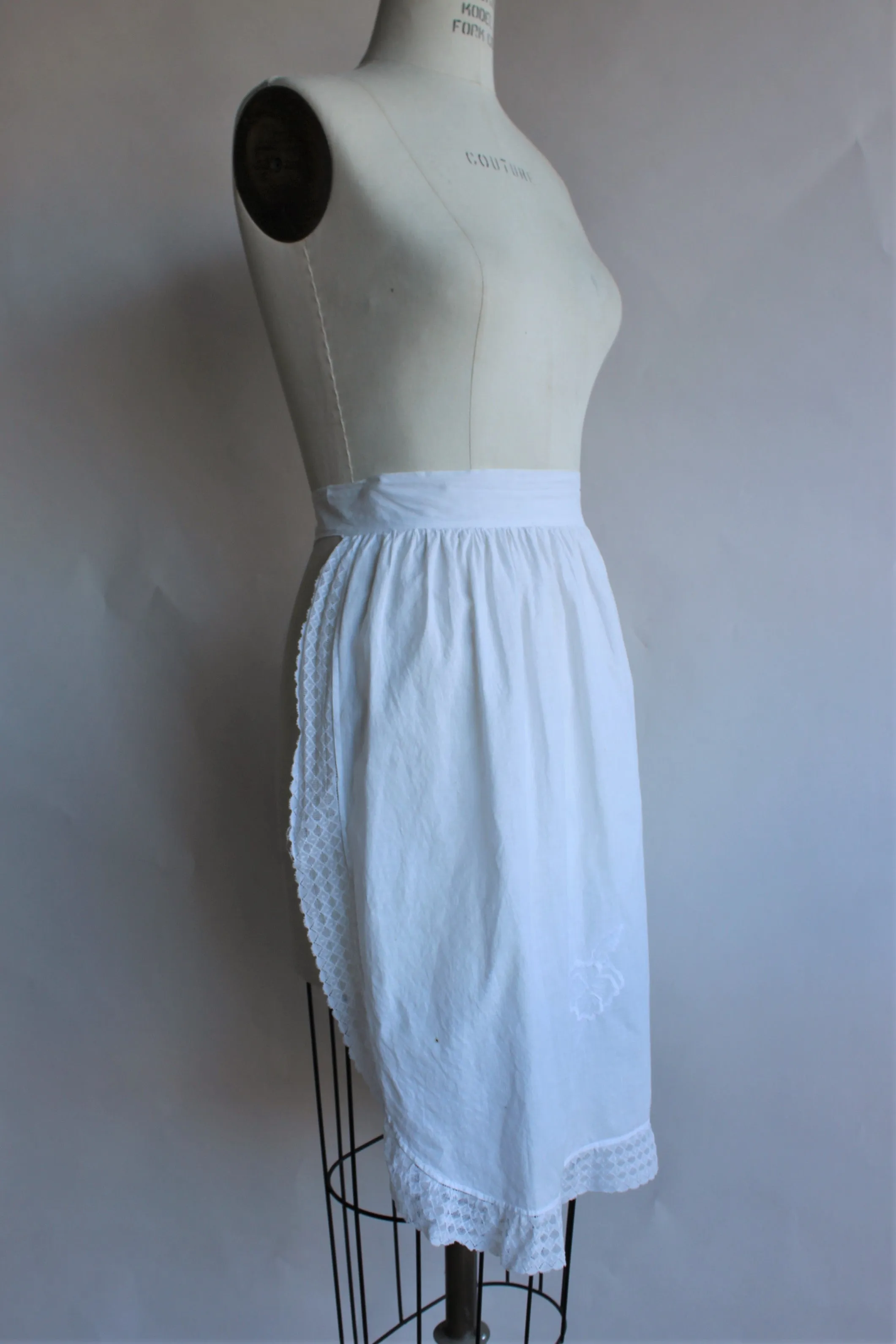 Vintage Early 1900s White Cotton Apron